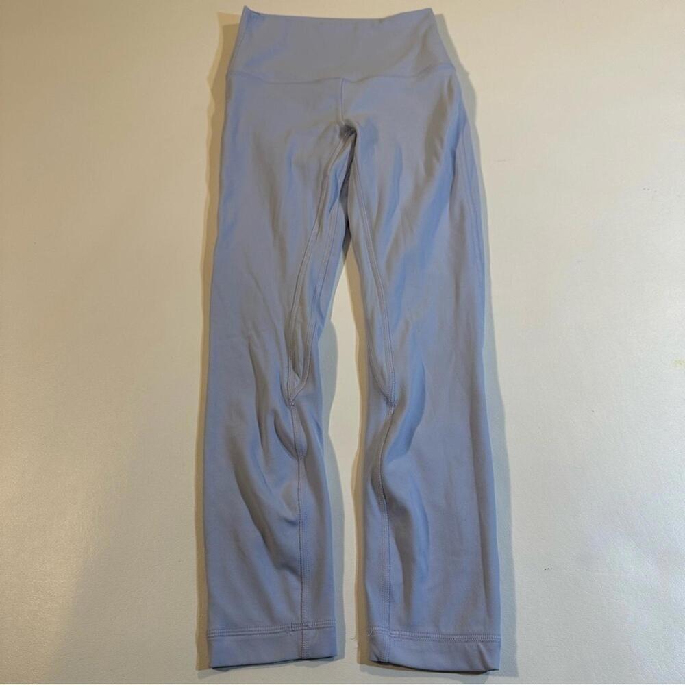 Lululemon Size‎ 2 Lavender High Rise Crop Leggings